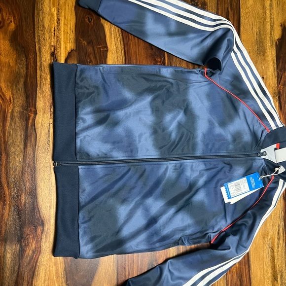 Adidas track suit - Picture 1 of 3